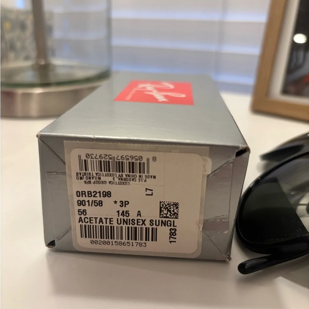 Raybans - Picture 3 of 3